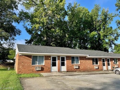 a-201 Woodnell St, Greensboro, NC, 27405-7646 | Card Image