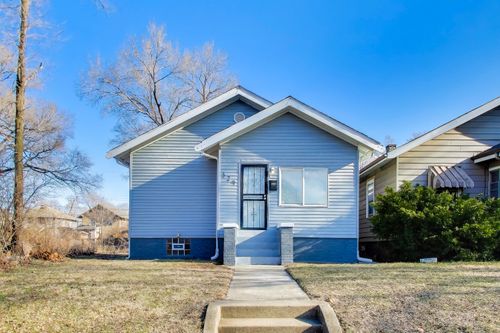 329 Pierce St, Gary, IN, 46402-1051 | Card Image