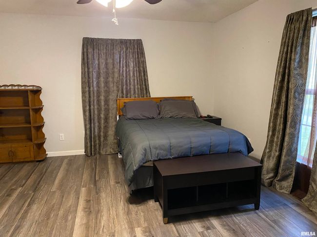 407 N Howard St, House other with 3 bedrooms, 3 bathrooms and null parking in Ava IL | Image 9