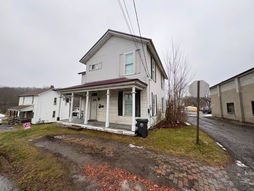 19 S 3rd St, Reynoldsville, PA, 15851-0903 | Card Image