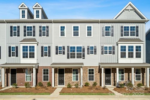 4386 Reed Creek Dr, Sherrills Ford, NC, 28673-9515 | Card Image