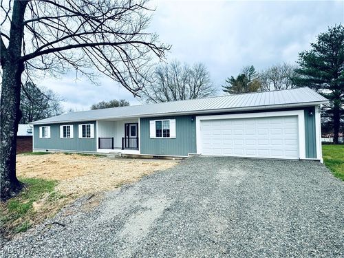 40 Main St, Vincent, OH, 45784-5015 | Card Image