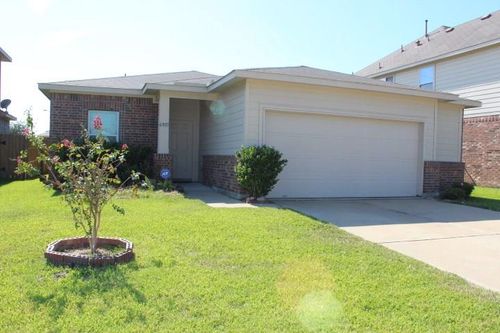 6907 Silver Trace Ct, Katy, TX, 77449-5345 | Card Image