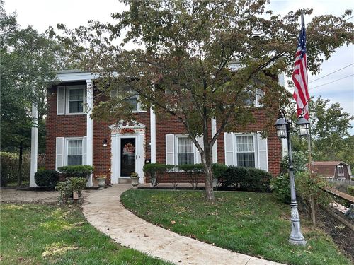 213 New Hampshire Dr, Lower Burrell, PA, 15068-3532 | Card Image