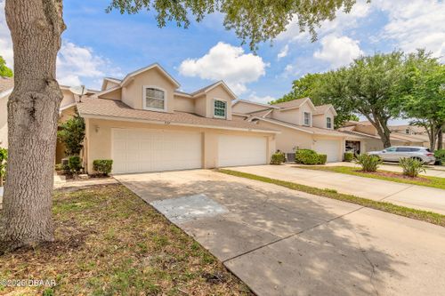 537 Lake Bridge Dr, Ormond Beach, FL, 32174-5139 | Card Image