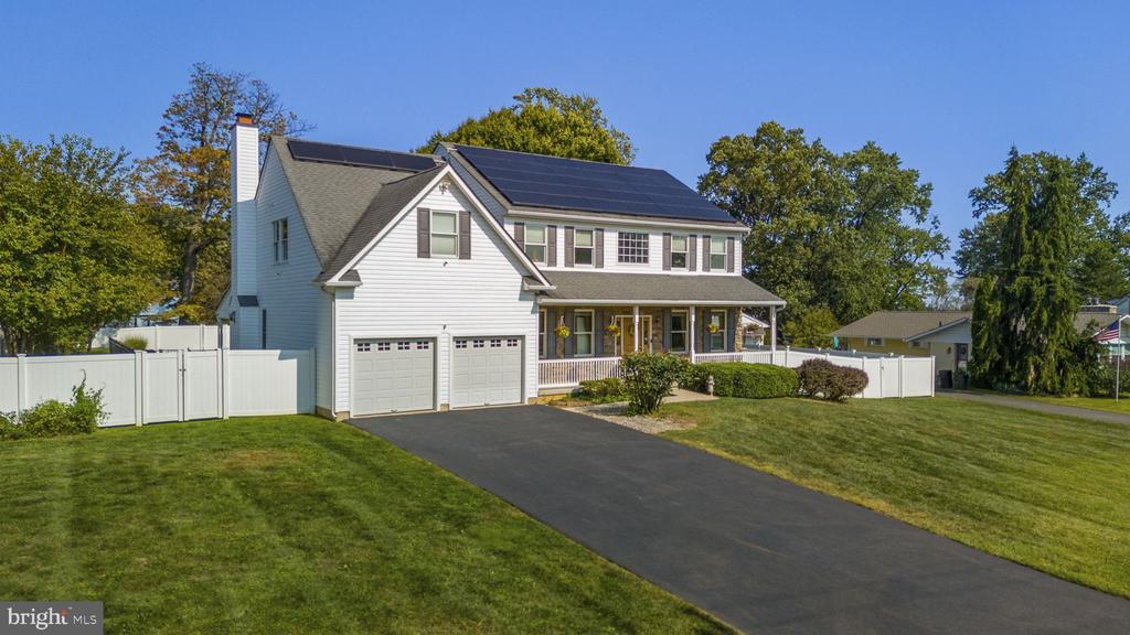Hulmeville Rd, Langhorne, PA 19047