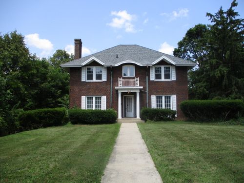 1912 Moores River Dr, Lansing, MI, 48910-1014 | Card Image