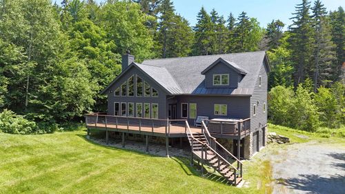 529 Coldbrook Road, Wilmington, VT, 05363 | Card Image
