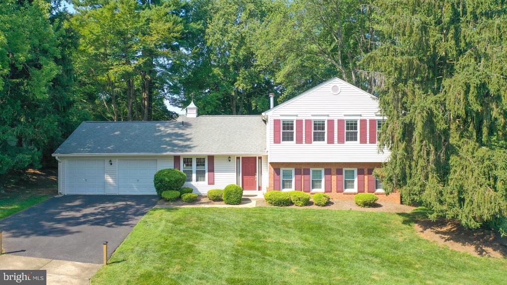 Dufief Dr, North Potomac, MD 20878