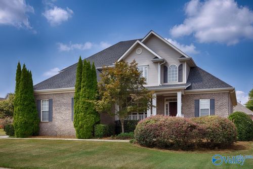 200 Overbrook Dr, Madison, AL, 35758-6110 | Card Image