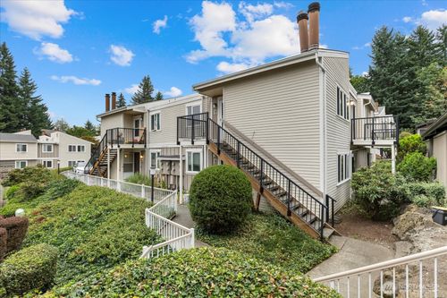 apt-h7-12716 Ne 120th St, Kirkland, WA, 98034-4157 | Card Image