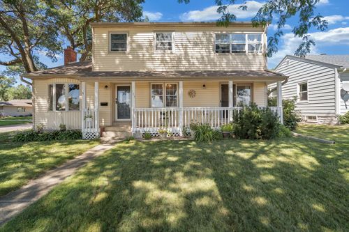 103 Giles Pl, Albert Lea, MN, 56007-2371 | Card Image