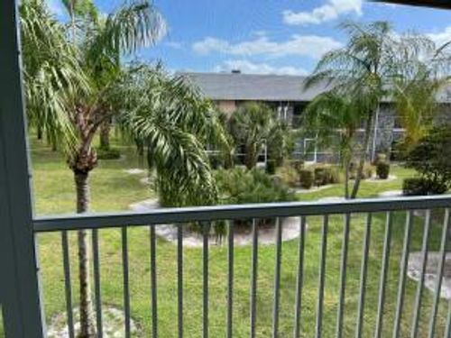 apt-17-18081 Se Country Club Dr, Tequesta, FL, 33469-1204 | Card Image