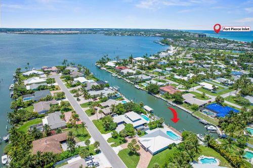 1718 Rio Vista Dr, Fort Pierce, FL, 34949-3428 | Card Image
