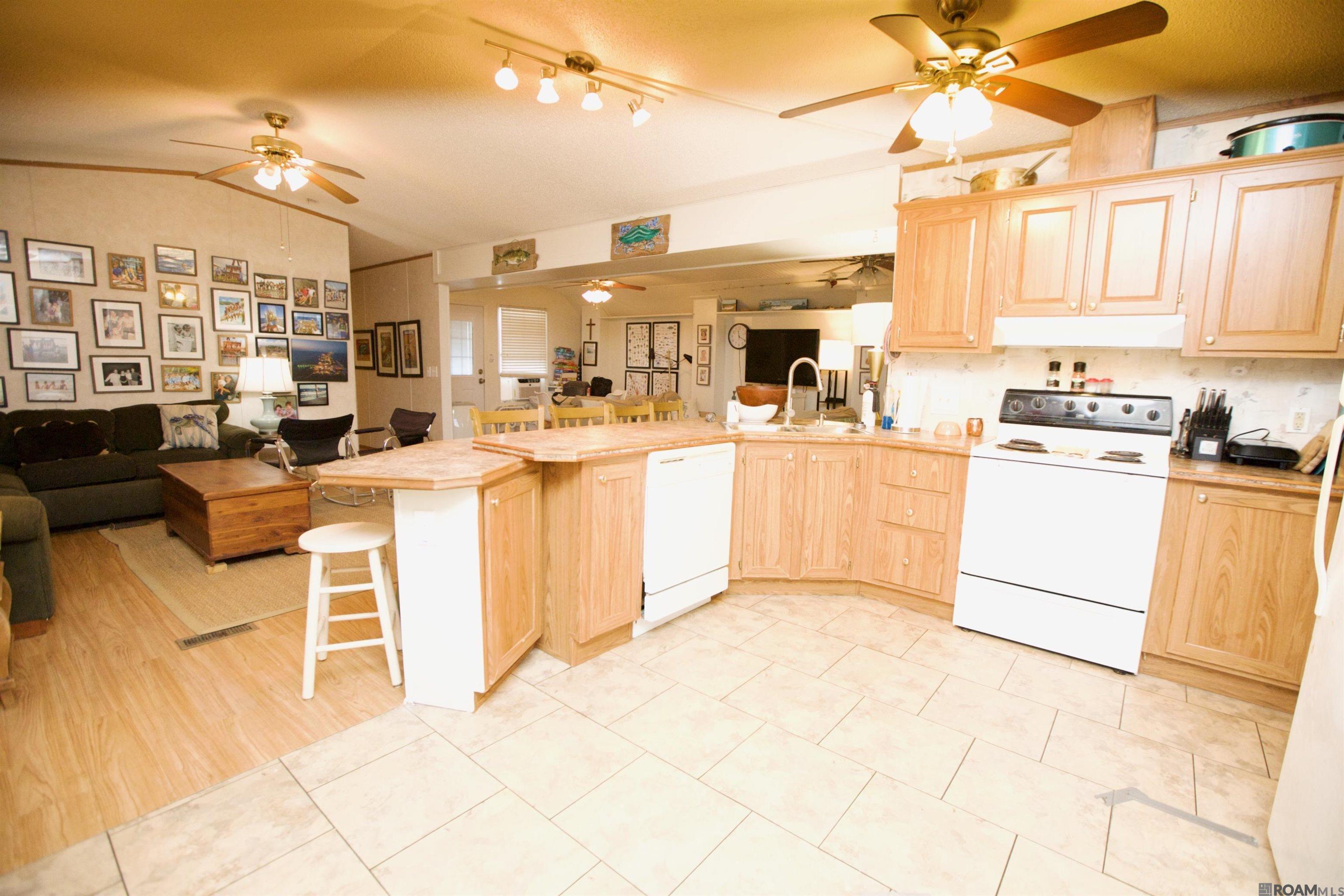 Residential in Grand Isle 3