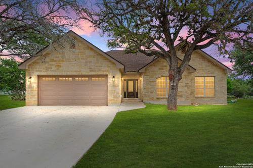 167 Sunset Trl, Bandera, TX, 78003-4075 | Card Image