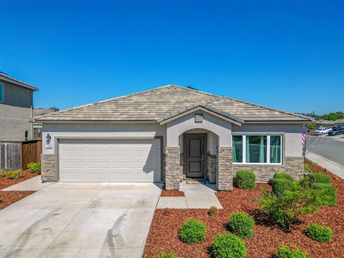 1500 Lahonton Way, Ione, CA, 95640-1528 | Card Image