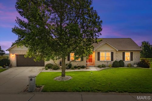 4916 Granite Dr, Smithton, IL, 62285-3634 | Card Image