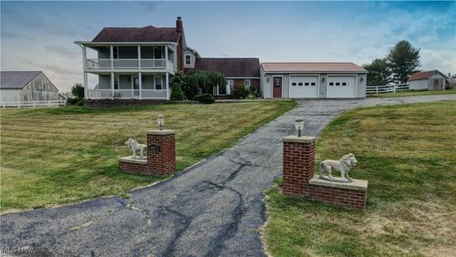 10870 County Road 6, Killbuck, OH, 44637-9426 | Card Image