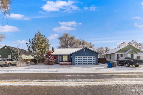 48 N Canyon St, Nampa, ID, 83651 | Card Image