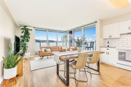 3129-801 South St, Honolulu, HI, 96813-5988 | Card Image