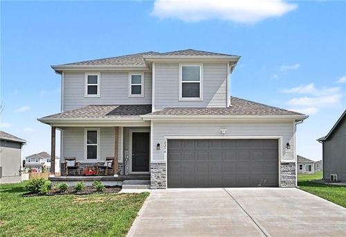 10294 Lucca Ln, Peculiar, MO, 64078 | Card Image