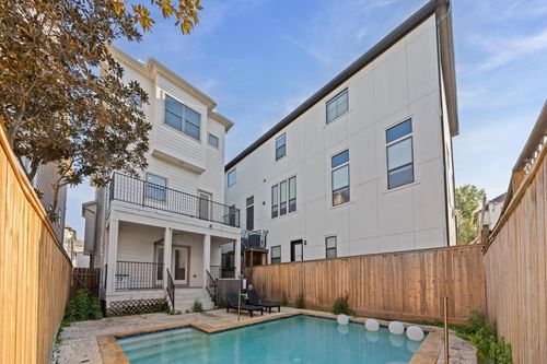 ste-a-5705 Petty St, Houston, TX, 77007-1858 | Card Image