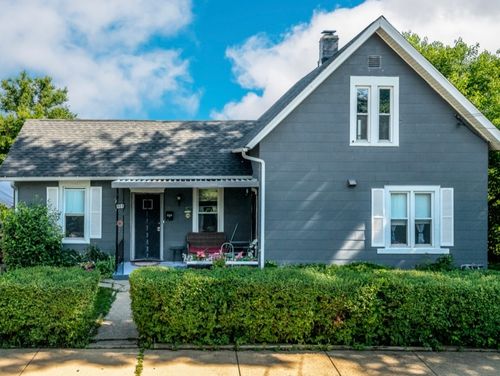 484 Hickory Pl, Elgin, IL, 60120-4246 | Card Image
