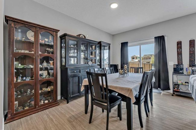117 Legacy Glen Cir Se, House other with 3 bedrooms, 3 bathrooms and 4 parking in Calgary AB | Image 10