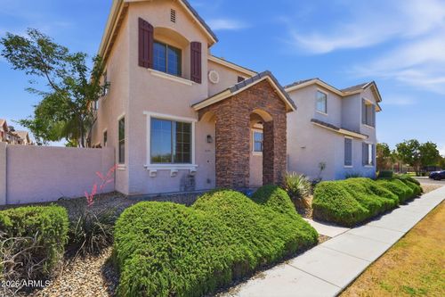 6812 S 8th Dr, Phoenix, AZ, 85041-6754 | Card Image