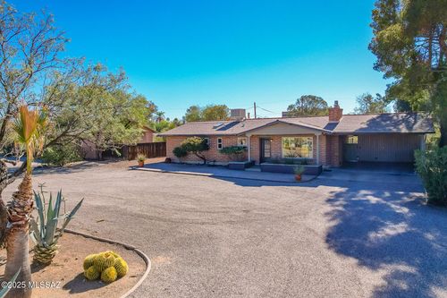 6432 E Brian Kent Street, Tucson, AZ, 85710 | Card Image