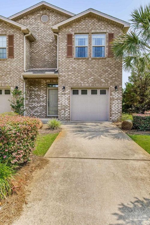 2107 Wilsons Plover Cir, Navarre, FL, 32566-3620 | Card Image