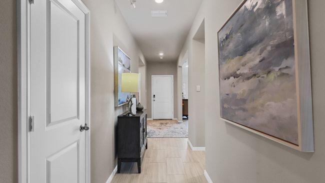 561 Arroyo Dr, House other with 4 bedrooms, 2 bathrooms and null parking in Cleburne TX | Image 37