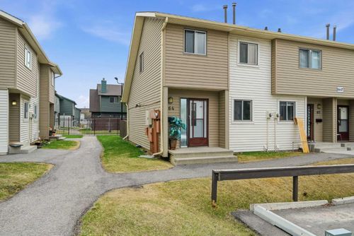 64-2519 38 St Ne, Calgary, AB, T1Y4W8 | Card Image