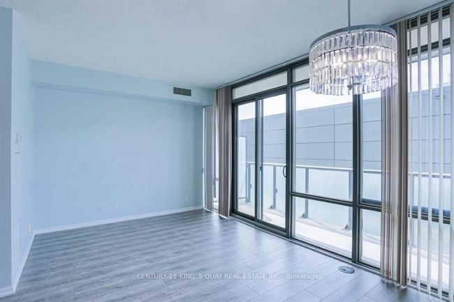1501 - 832 Bay St, Condo with 1 bedrooms, 1 bathrooms and null parking in Toronto ON | Image 7