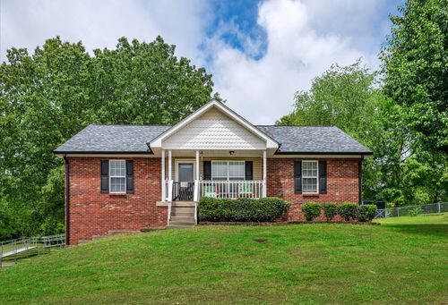 1934 Roscoe Dr, Clarksville, TN, 37042-6979 | Card Image