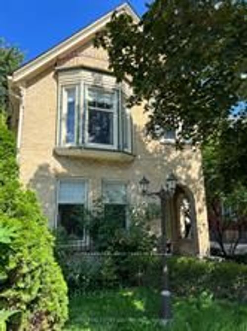 552 Adelaide St N, London, ON, N6B3J5 | Card Image