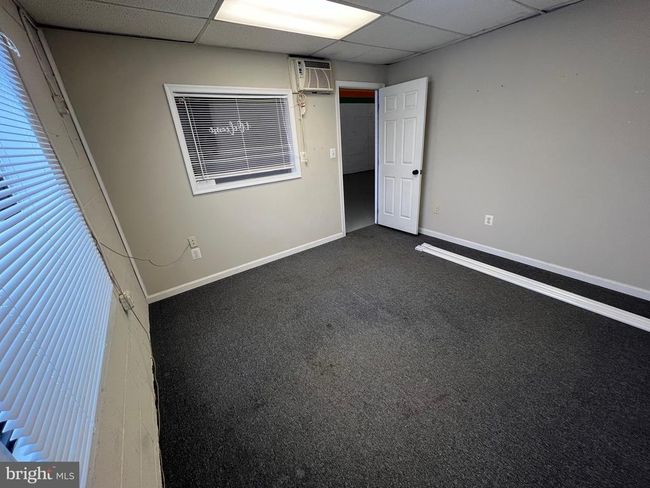 7224 Nathan Ct, Home with 0 bedrooms, 2 bathrooms and null parking in MANASSAS VA | Image 4