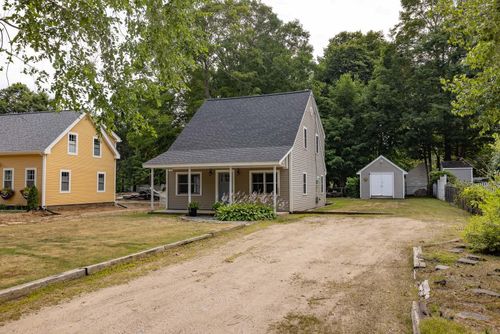 164 Post Rd, Greenland, NH, 03840-2316 | Card Image