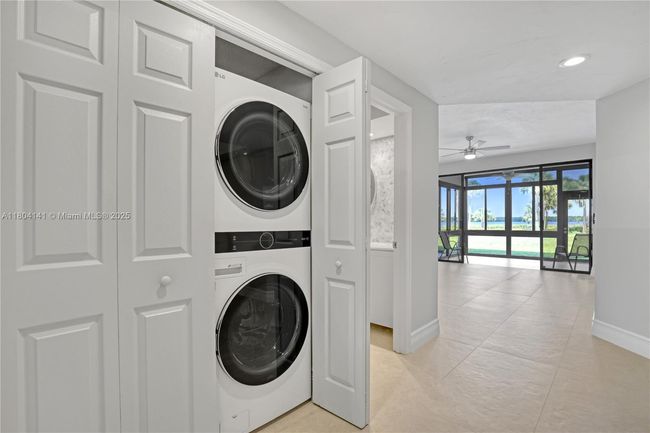 APT-2 - 6102 Se Landing Way, Condo with 2 bedrooms, 2 bathrooms and null parking in Stuart FL | Image 19