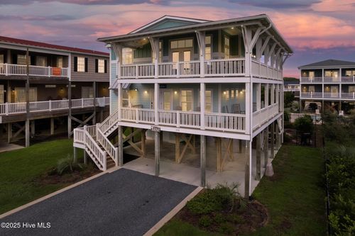 202 Sherrill Ave, Oak Island, NC, 28465-8259 | Card Image