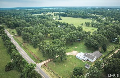 522 Highway Ff, Bourbon, MO, 65441-8237 | Card Image