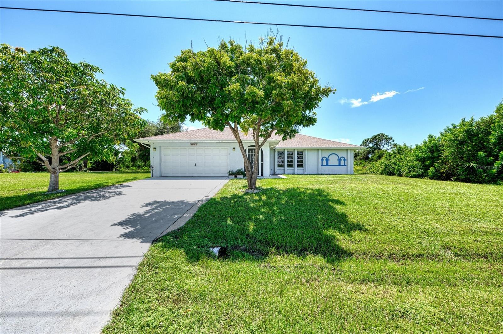 Castlehill Ave, Englewood, FL 34224