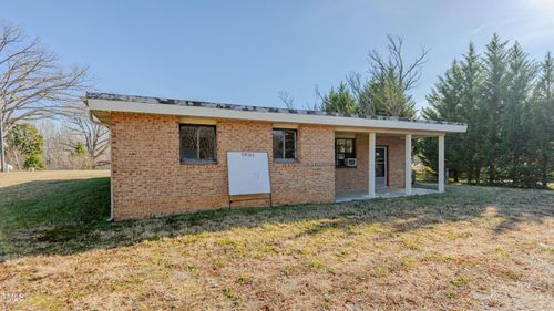 3043 Us Highway 158 W, Yanceyville, NC, 27379-8330 | Card Image