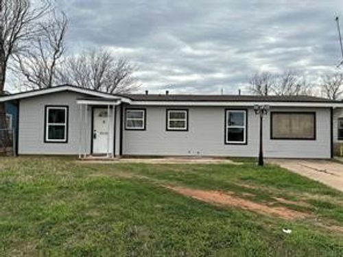 5281 Taos Dr, Abilene, TX, 79605-2518 | Card Image