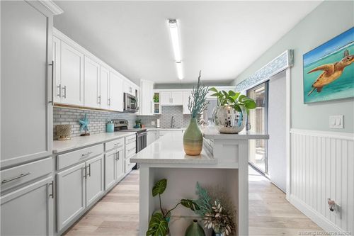 6057 Se Riverboat Dr, Stuart, FL, 34997-1521 | Card Image