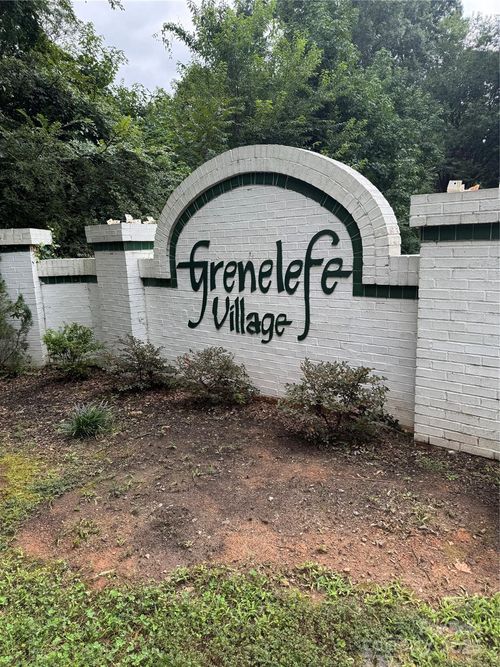 5307 Grenelefe Village Rd, Charlotte, NC, 28269-3051 | Card Image