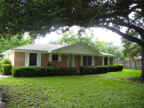20811 Emerald Street, Prairie View, TX, 77446 | Card Image