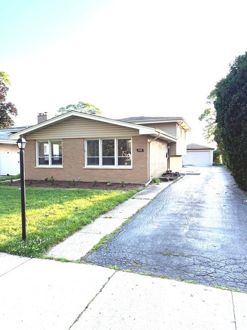 308 Wheeling Ave, Wheeling, IL, 60090-4951 | Card Image