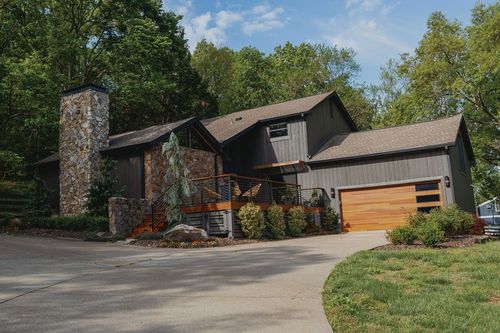 1003 Perkins Ln, Franklin, TN, 37069-4735 | Card Image